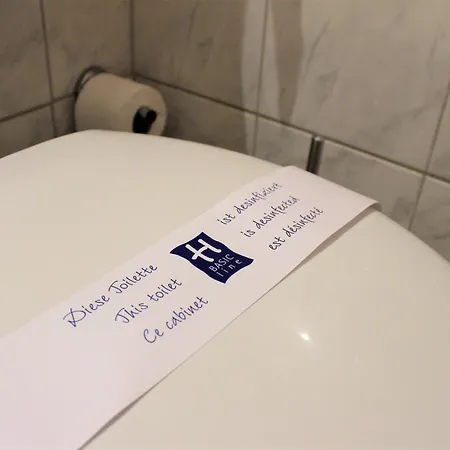 America Hotel 3*