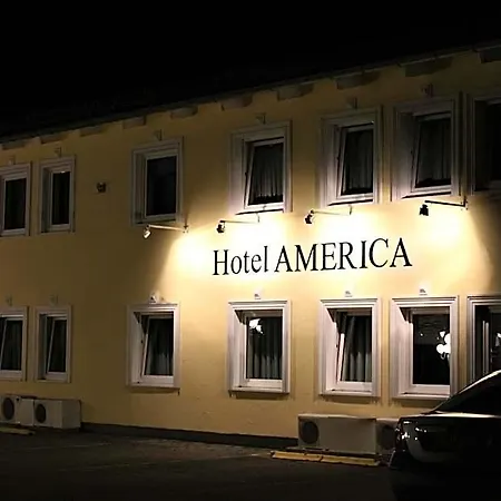فندق America 3*