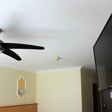 Отель America 3*