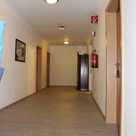 Hotel America