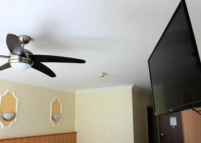 ホテル America 3*