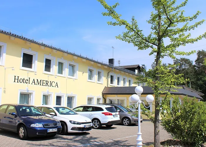 Отель America